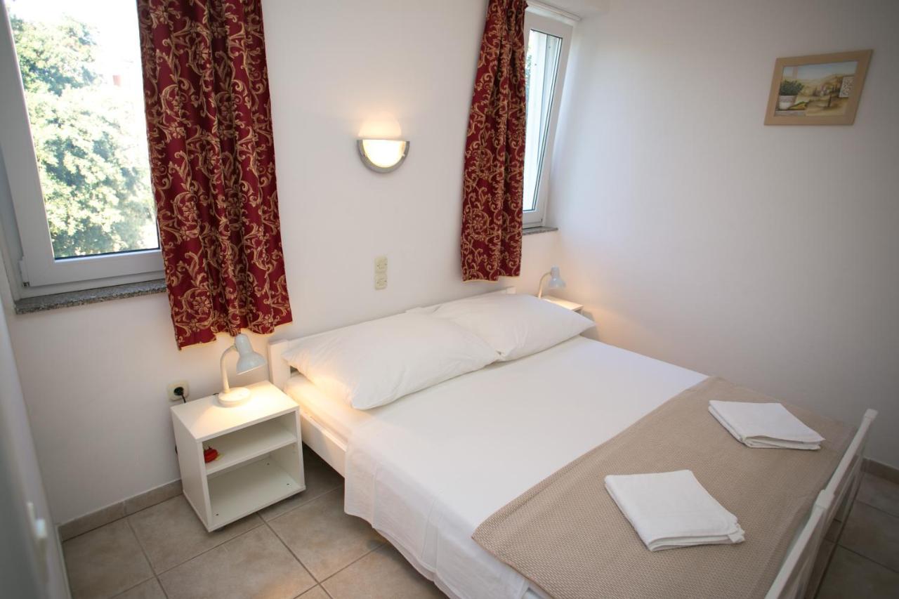 Apartments Ostrea - Mimoza Novalja Luaran gambar