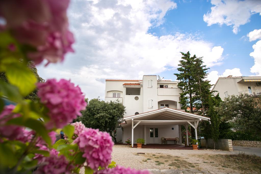 Apartments Ostrea - Mimoza Novalja Luaran gambar
